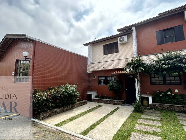 #32 - Casa para Venda em Caraguatatuba - SP