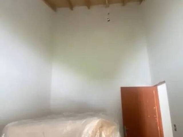 Casa para Venda em Caraguatatuba - 5