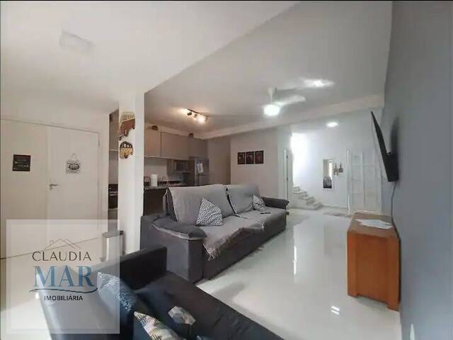 #40 - Casa para Venda em Caraguatatuba - SP