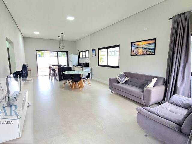 #47 - Casa para Venda em Ubatuba - SP