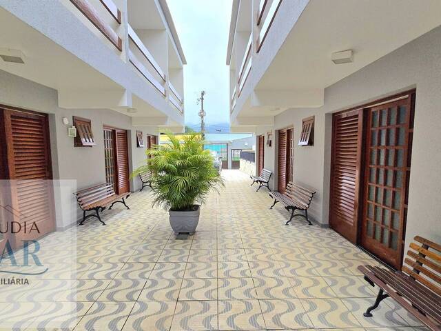 #54 - Apartamento para Venda em Ubatuba - SP