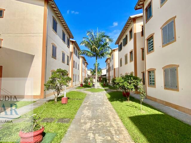 #73 - Apartamento para Venda em Ubatuba - SP