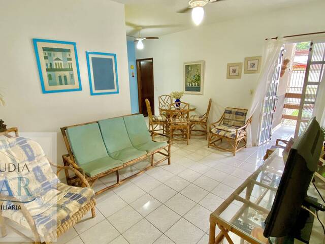 #74 - Apartamento para Venda em Ubatuba - SP