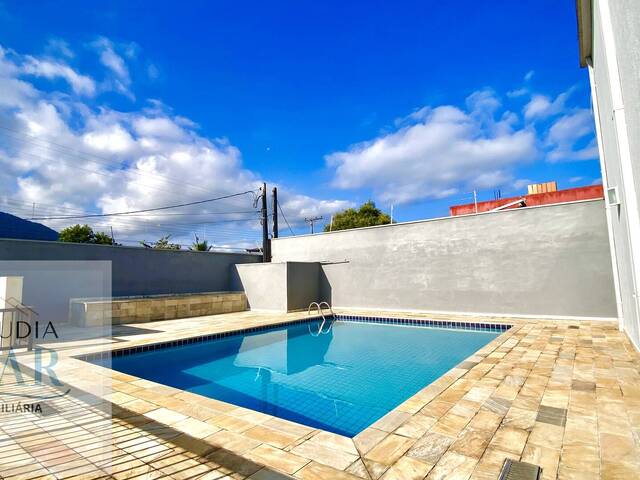 #81 - Apartamento para Venda em Ubatuba - SP