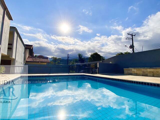 #81 - Apartamento para Venda em Ubatuba - SP