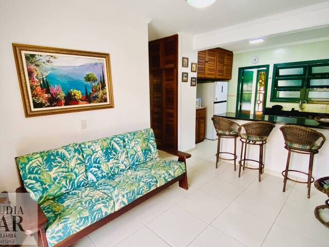 #83 - Apartamento para Venda em Ubatuba - SP