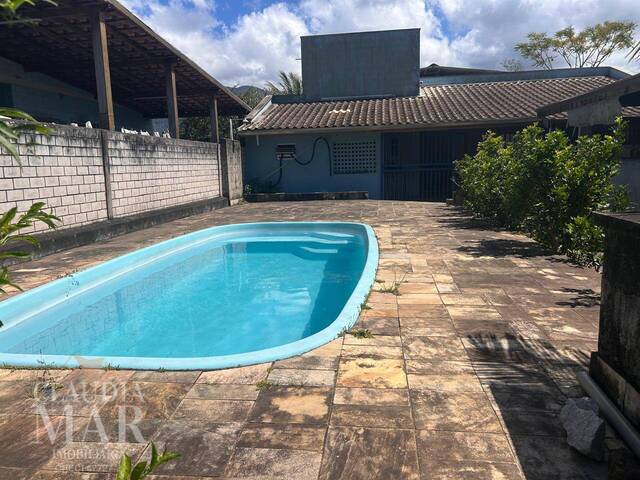 #109 - Casa para Venda em Ubatuba - SP