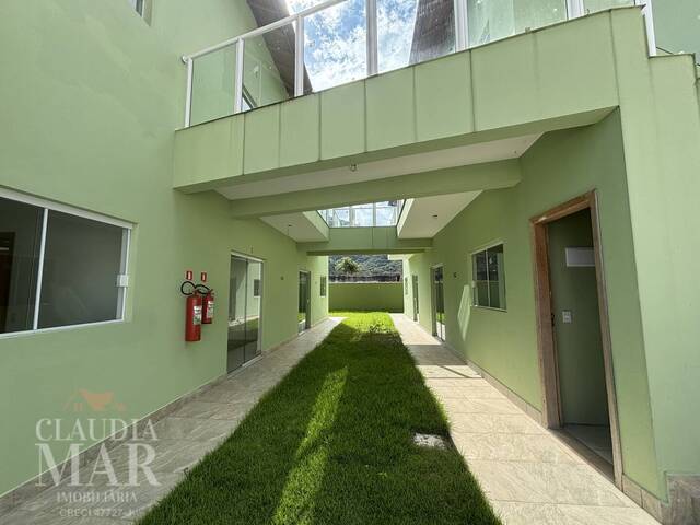 #104 - Apartamento para Venda em Ubatuba - SP