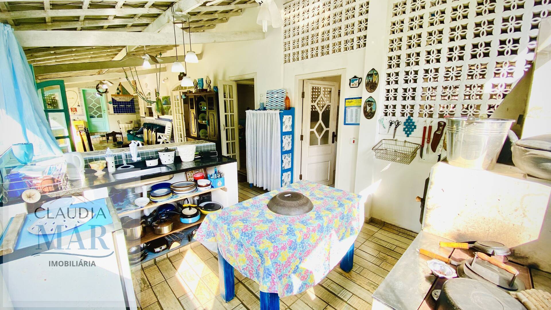 Casa à venda com 3 quartos, 200m² - Foto 14