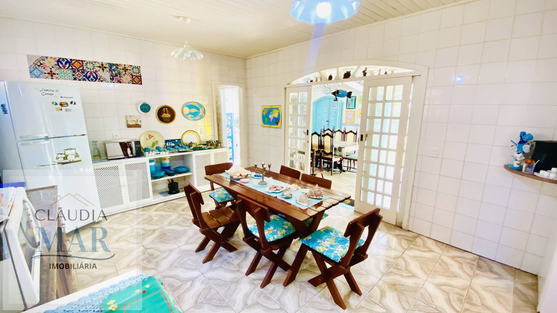 Casa à venda com 3 quartos, 200m² - Foto 17