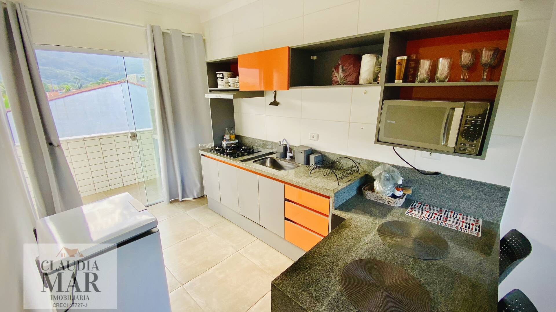 Apartamento à venda com 2 quartos, 62m² - Foto 6