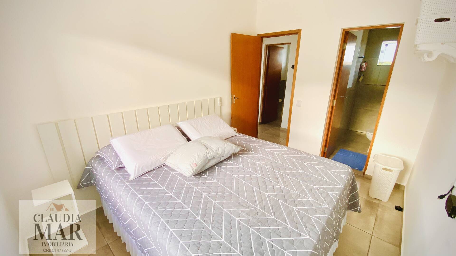 Apartamento à venda com 2 quartos, 62m² - Foto 11